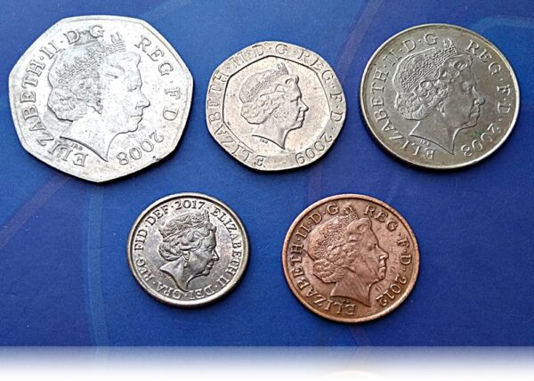 UK Royal Shield Collection coin collection  5 set coins Worth Collecting Best Buy - Image 3