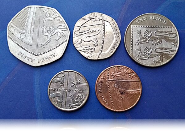 UK Royal Shield Collection coin collection  5 set coins Worth Collecting Best Buy - Image 2