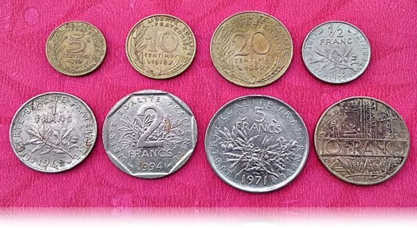 France full set of coins 5,10,20 centimes 1/2, 1, 2, 5 10 francs 8 set very hard collection.. - Image 3